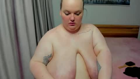 Snapshot of marry_girl chatting on 30, 9, 2025 Mary online show from 30, 9, 2025