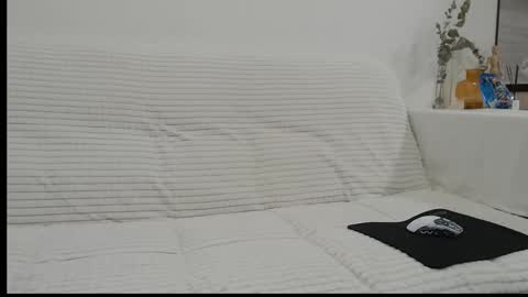Snapshot of marselle_looker chatting on 18, 12, 2025 Marselle online show from 18, 12, 2025