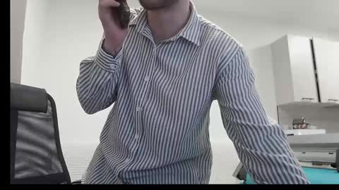 Snapshot of marselle_looker chatting on 3, 6, 2026 Marselle online show from 3, 6, 2026