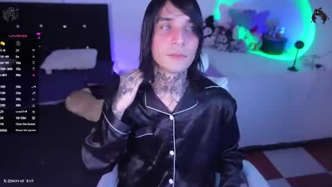 Snapshot of marshall_cazher chatting on 28, 6, 2026 marshall online show from 28, 6, 2026