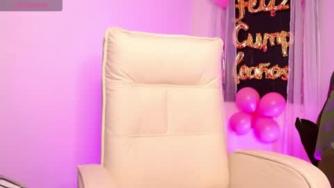 Snapshot of marthina_thompson chatting on 21, 7, 2026 marthina thompson online show from 21, 7, 2026