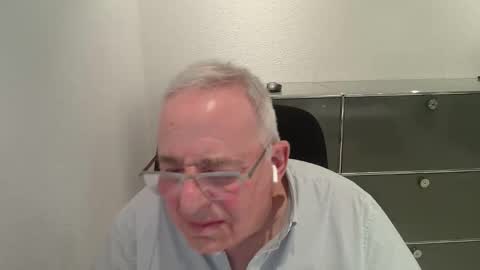 martin_1947 online show from 6, 3, 2026