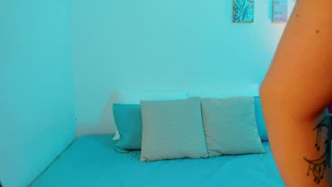 Snapshot of martina_connor1 chatting on 20, 4, 2026 C A R O L I N A online show from 20, 4, 2026