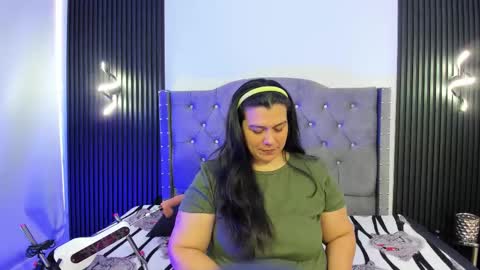   MARTINA   online show from 9, 10, 2025