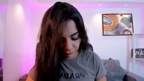 Snapshot of martina_mancinii chatting on 8, 7, 2026 Martina online show from 8, 7, 2026