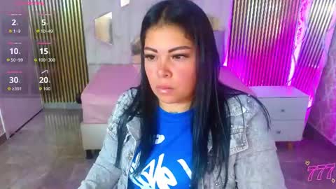 Hey im martina online show from 8, 7, 2026