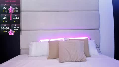 Snapshot of martinagarcia__ chatting on 26, 5, 2026 Martina Garcia online show from 26, 5, 2026