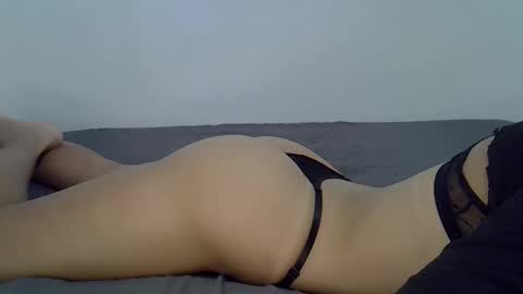 Snapshot of martinalamez22 chatting on 9, 4, 2026 Martina online show from 9, 4, 2026