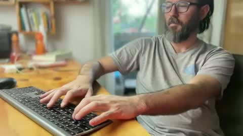 Snapshot of martincito22xl chatting on 5, 1, 2025 Martincito online show from 5, 1, 2025