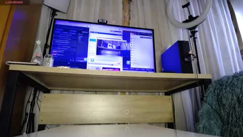 Antonella Martini online show from 27, 11, 2025