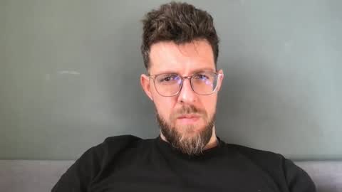 martinmagic467659 online show from 25, 2, 2026