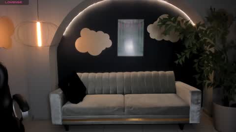 Snapshot of martinnabonnet chatting on 7, 2, 2025 Martinna Bonnet online show from 7, 2, 2025