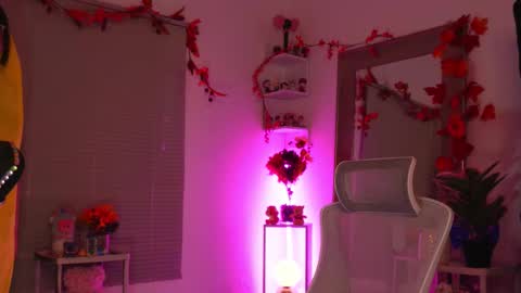 INSTAGRAM Maruchan  02 online show from 5, 10, 2025