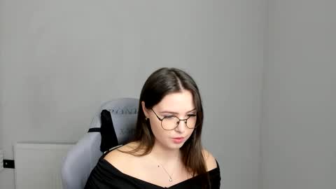 Alice online show from 22, 4, 2026