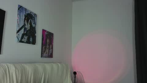 Snapshot of mary_wester chatting on 7, 7, 2026 Mary online show from 7, 7, 2026