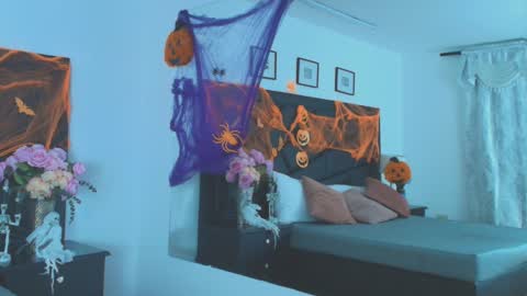       online show from 24, 10, 2025