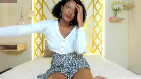 Snapshot of maryevans_ chatting on 29, 5, 2026 online show from 29, 5, 2026