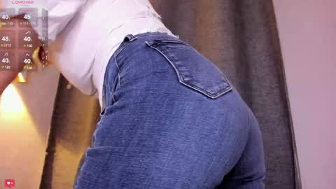 Angela online show from 26, 12, 2024