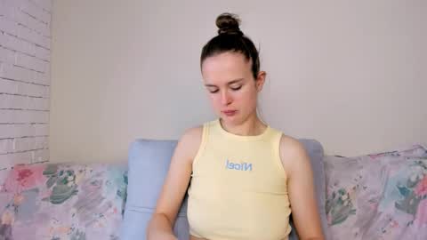 Snapshot of marylee_21 chatting on 16, 3, 2026 Mari online show from 16, 3, 2026