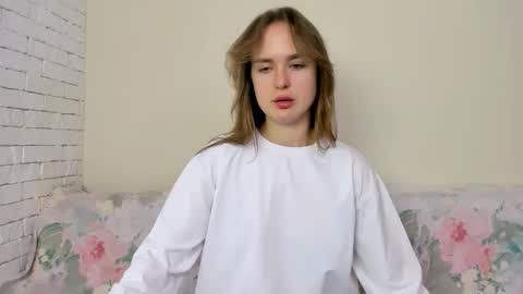 Snapshot of marylee_21 chatting on 19, 3, 2026 Mari online show from 19, 3, 2026