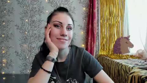 Mary Lou online show from 15, 1, 2025