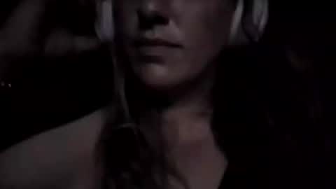 tightTilly online show from 23, 2, 2026