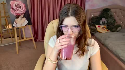 Mary online show from 23, 11, 2025