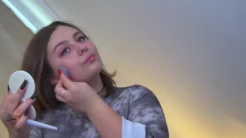 MaryMurrays online show from 12, 11, 2025