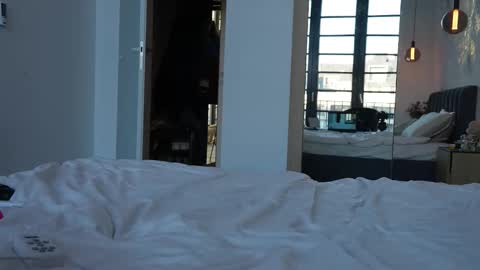 Marina online show from 18, 12, 2025