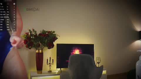 maryssaa_ online show from 28, 12, 2024