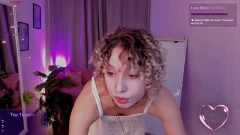 Snapshot of marywohlberg chatting on 1, 12, 2025 Mary online show from 1, 12, 2025