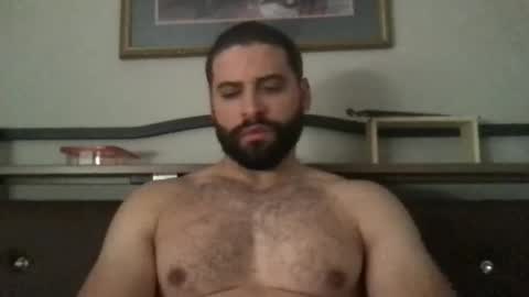 Snapshot of mascbeef95 chatting on 3, 11, 2025 mascbeef95 online show from 3, 11, 2025