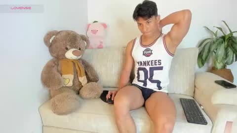 Snapshot of mash_angelo chatting on 3, 6, 2026 mash_angelo online show from 3, 6, 2026