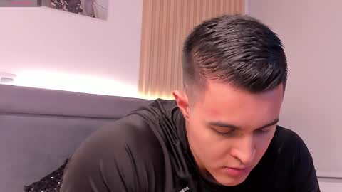 Mason Bennet online show from 23, 4, 2026