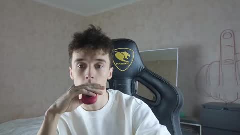 Snapshot of mason_warhol chatting on 17, 10, 2025 Mason online show from 17, 10, 2025