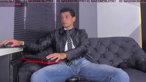 Snapshot of massimo_g chatting on 13, 5, 2026 I am Massimo online show from 13, 5, 2026