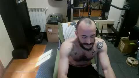 Snapshot of massivemax89 chatting on 23, 3, 2026 massivemax89 online show from 23, 3, 2026