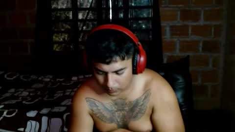 Snapshot of master_aron chatting on 4, 4, 2026 master_aron online show from 4, 4, 2026