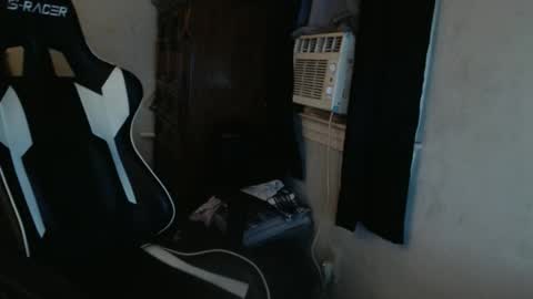 Snapshot of masterbatemike1 chatting on 30, 5, 2026 MasterbateMike online show from 30, 5, 2026