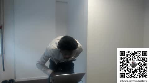 Snapshot of masterdomfuck chatting on 15, 9, 2025 Masterdomfuck online show from 15, 9, 2025