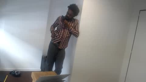 Snapshot of masterdomfuck chatting on 8, 10, 2025 Masterdomfuck online show from 8, 10, 2025