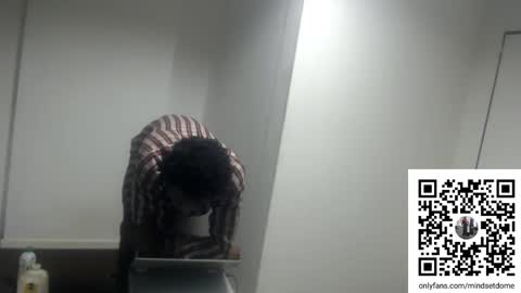 Snapshot of masterdomfuck chatting on 11, 10, 2025 Masterdomfuck online show from 11, 10, 2025