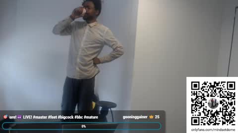 Snapshot of masterdomfuck chatting on 1, 11, 2025 Masterdomfuck online show from 1, 11, 2025