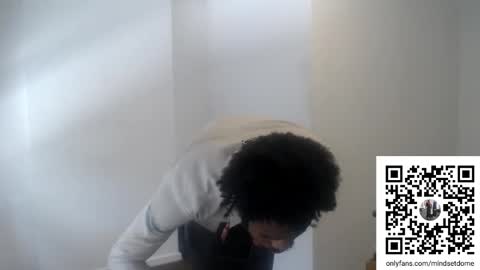 Snapshot of masterdomfuck chatting on 6, 11, 2025 Masterdomfuck online show from 6, 11, 2025