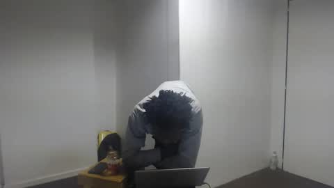 Snapshot of masterdomfuck chatting on 22, 11, 2025 Masterdomfuck online show from 22, 11, 2025