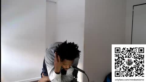 Snapshot of masterdomfuck chatting on 17, 12, 2025 Masterdomfuck online show from 17, 12, 2025