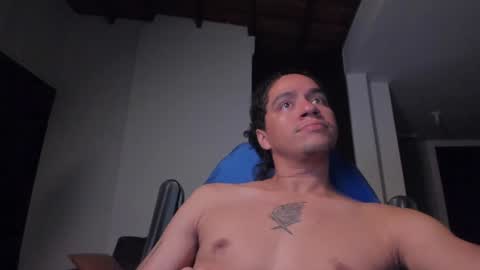 Juan Independent Model online show from 5, 12, 2024