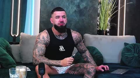 masterkingofmuscle online show from 13, 1, 2025