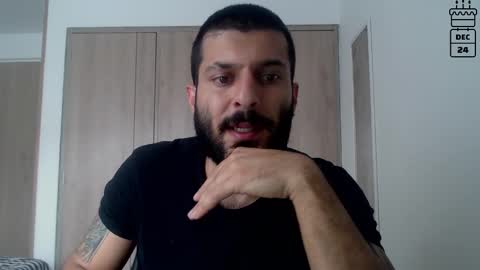   online show from 14, 12, 2024