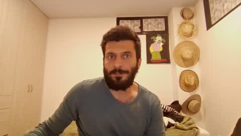   online show from 13, 2, 2025